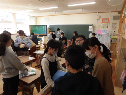 4年休けい (1)_R
