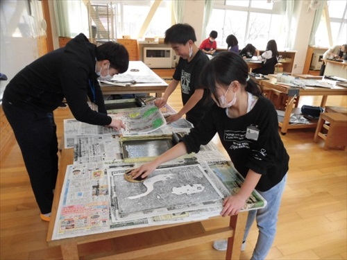 4年版画刷り直し (1)_R