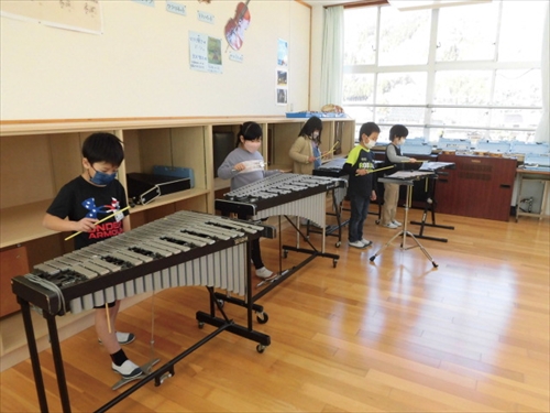 低学年音楽会 (6)_R