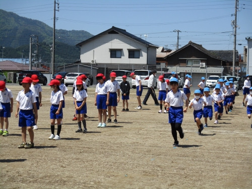 入場
