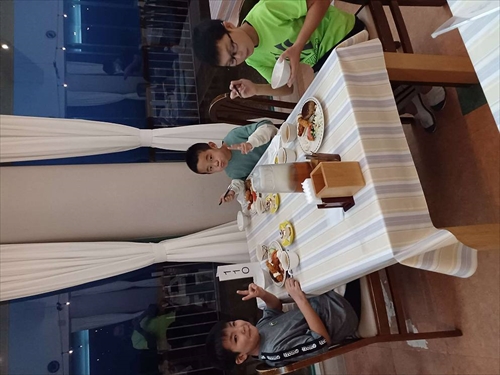 4年夕食 (3)_R