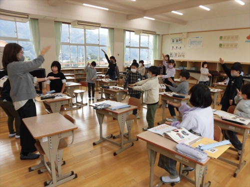 3年手遊び (1)_R