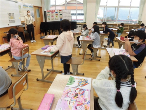 2年ゆかいな時計 (1)_R