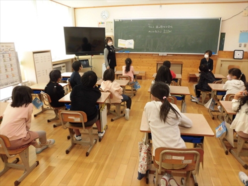 読み聞かせ再開 (3)_R