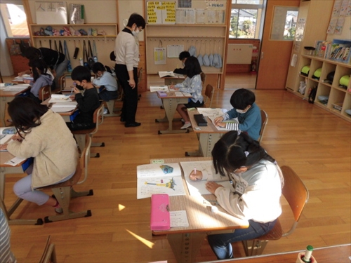 1年働くくるま (3)_R