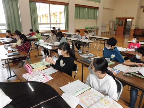 6年ヒヤリング (2)_R