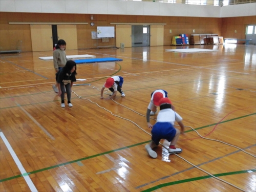 1年マット遊び (5)_R