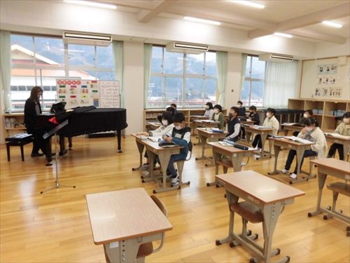 3年森の子守歌 (6)_R