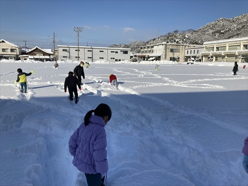 1年雪遊び (1)_R