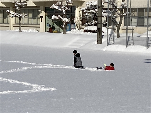 1年雪遊び (3)_R