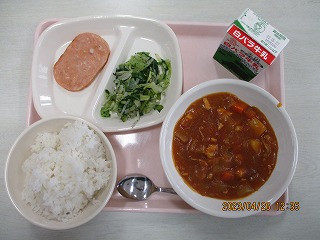 ４月２６日