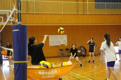 女子バレー