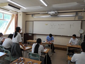 03缶詰4