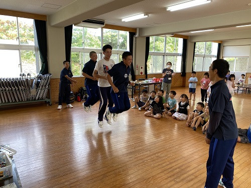 大縄跳び100回チャレンジ