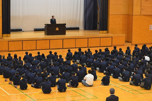 sem3op-01