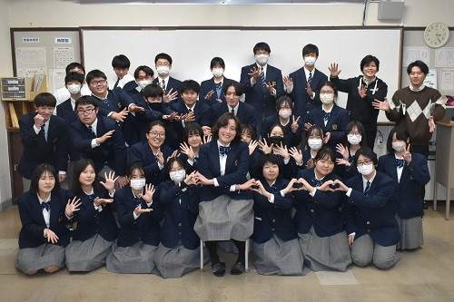 cerem24re-06
