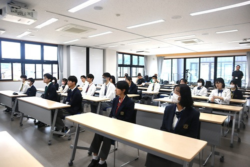 helloiwa25-02