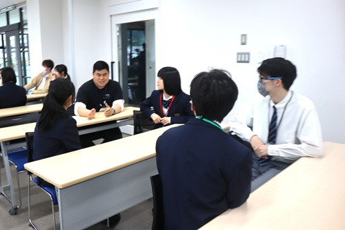 helloiwa25-05