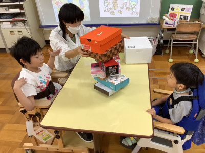 ④