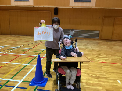 ⑤