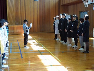 着任式　児童代表あいさつ