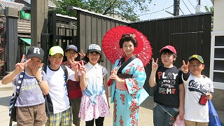 映画村での記念撮影です
