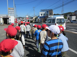 春の頃との違いを見つけながら