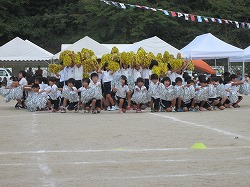 1・2年生のかわいいダンス