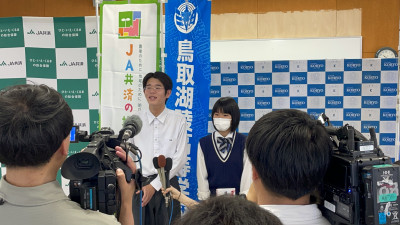 ④インタビューの様子