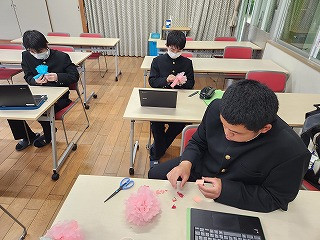 製作