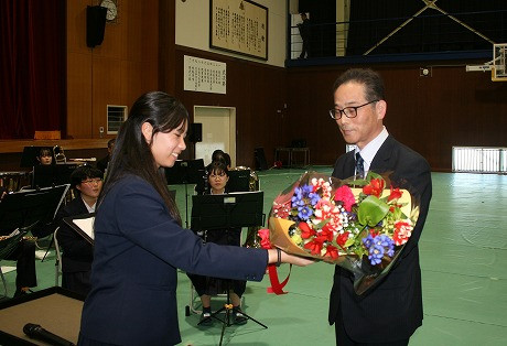 花束贈呈