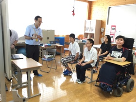 ロボット