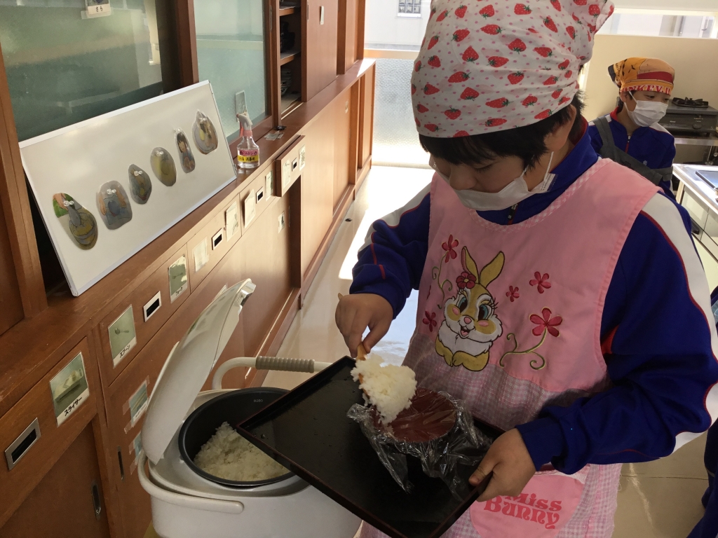ごはんをたく
