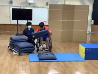 るい