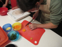 地産地消調理実習 (3)