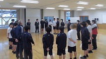 男性全校合唱