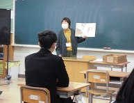 読み聞かせ12月３