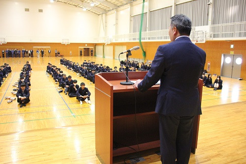 20250324_終業式離任式退任式3