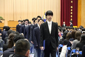 卒業生退場１