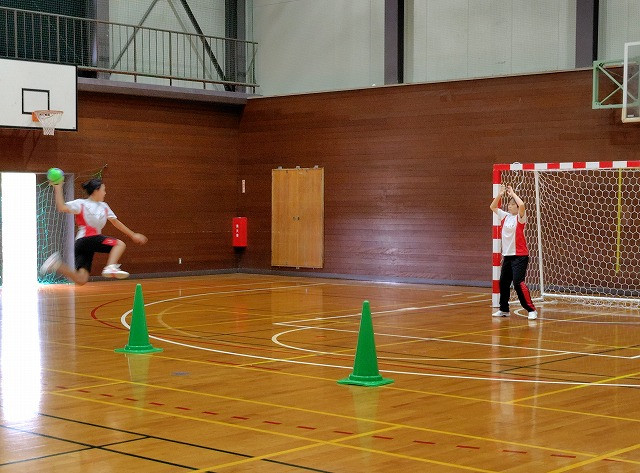 251013094636706_013_BURST251013094636706