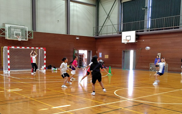 251013120145034_015_BURST251013120145034