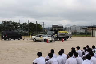 サンキュー事故による自転車事故