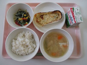 4-18給食写真