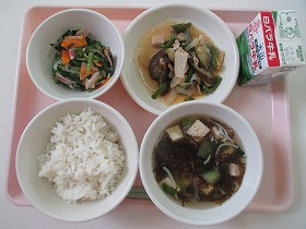 ７-１８給食