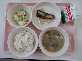 10-4給食写真