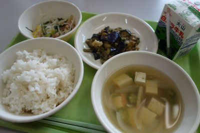 7.15給食