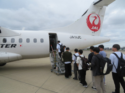 ①飛行機１