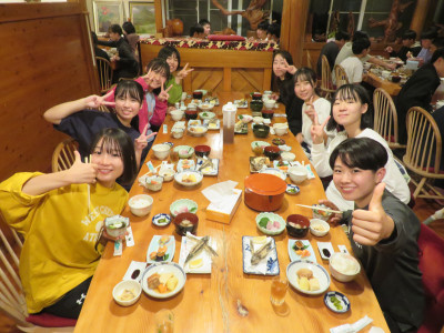 ①宿１