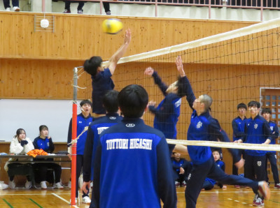 男バレー