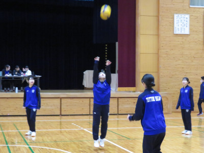 女子バレー